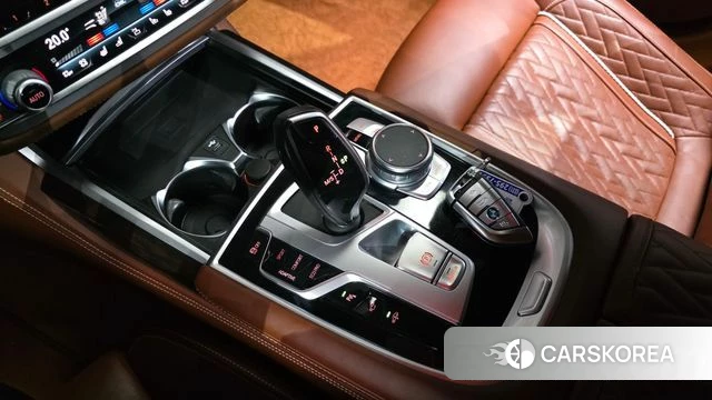 BMW 7 Series (G11) id 4383965 из Кореи 31