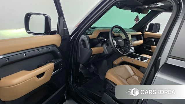 Land Rover Defender (L663) id 4870409 из Кореи 33