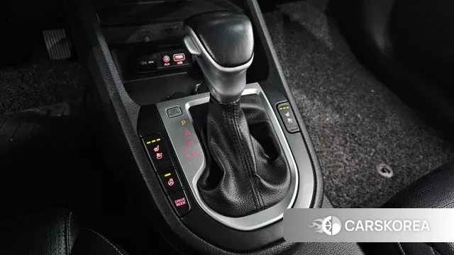 Kia Come New K3 id 3587585 из Кореи 19