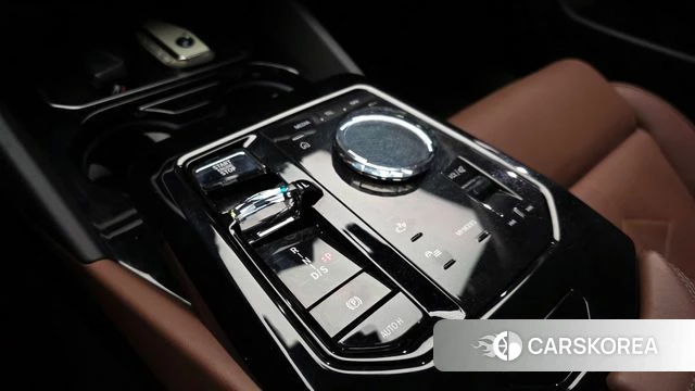 BMW 5 Series (G60) id 3786615 из Кореи 19