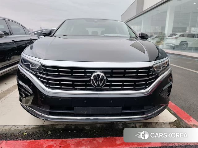 Volkswagen Passat id 4335154 из Китая 15