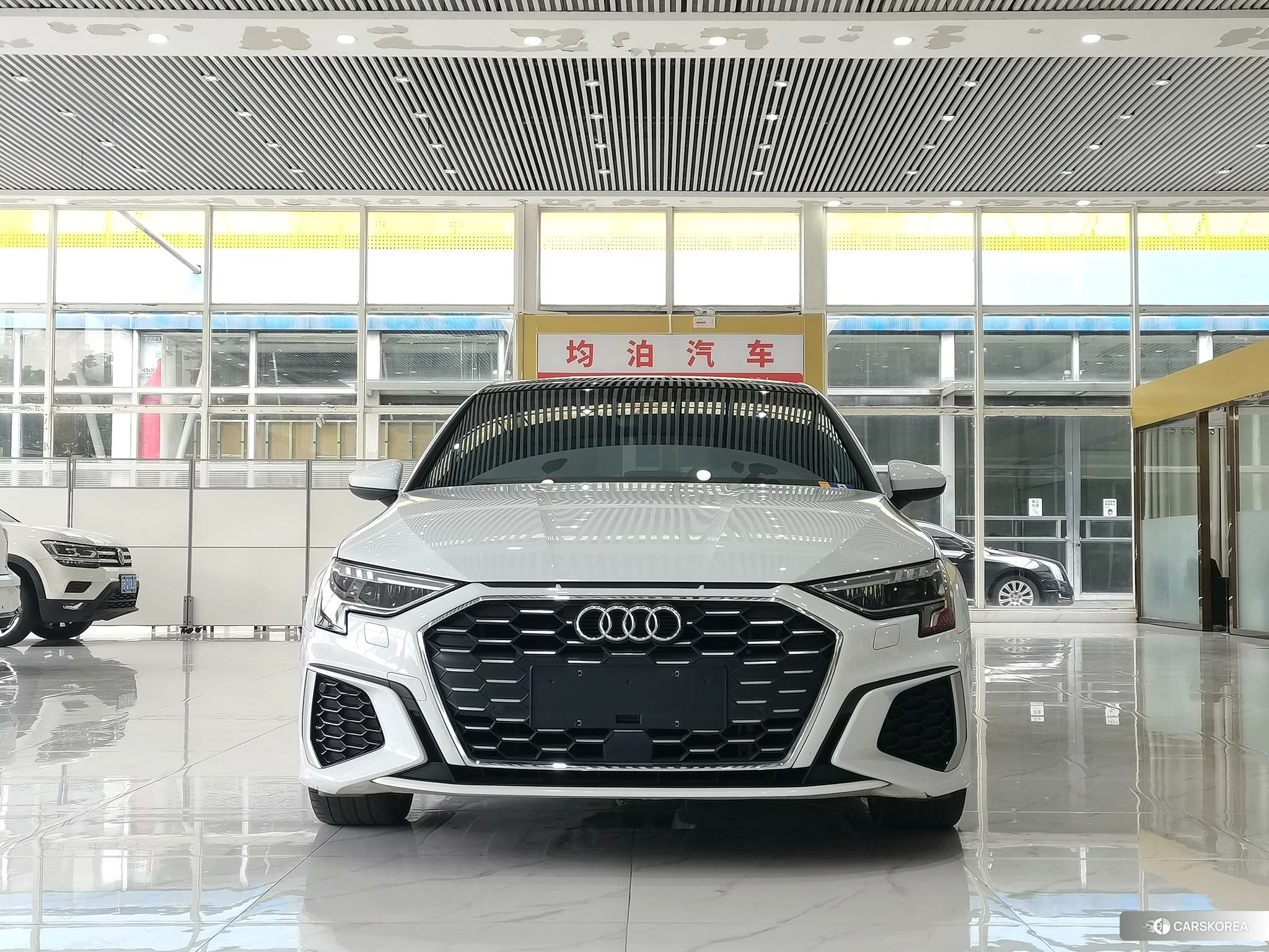 Audi A3 id 4510671 из Китая 14