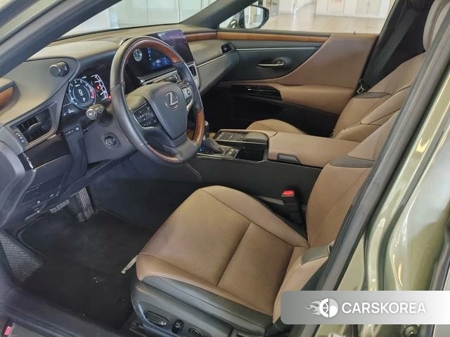 Lexus ES id 4272615 из Китая 35