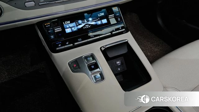 Hyundai The New Grandeur IG Hybrid id 4641694 из Кореи 32