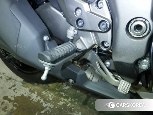 Kawasaki NINJA 1000 ABS id 3946954 из Японии 31