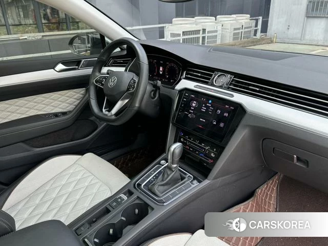 Volkswagen Magotan id 4277708 из Китая 9