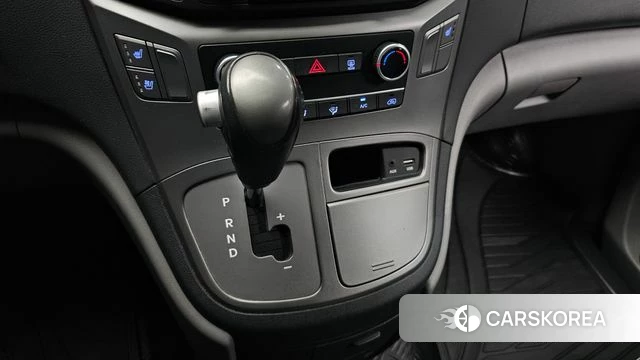 Hyundai The New Grand Starex id 4447909 из Кореи 19