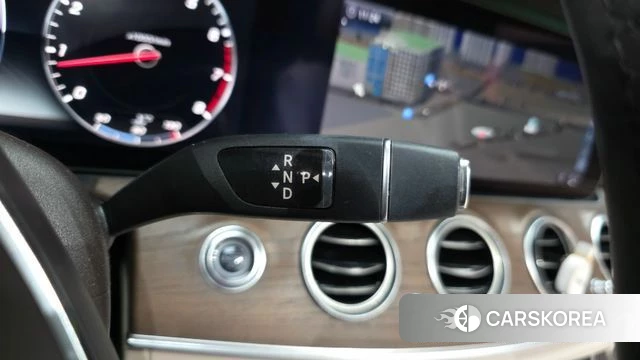 Mercedes-Benz E-Class W213 id 4850161 из Кореи 36