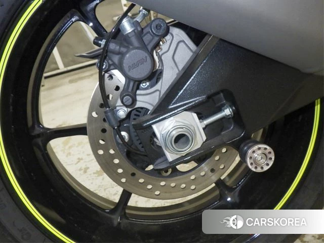 Проданный Suzuki GSX-R1000R ABS id 3999986 из Японии, фото 23