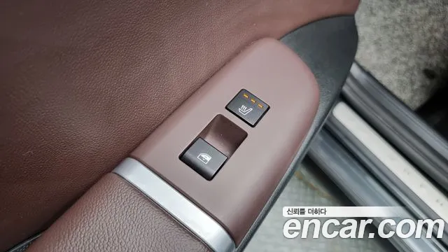 Hyundai Grandeur Hybrid (GN7) id 2660973 из Кореи 19