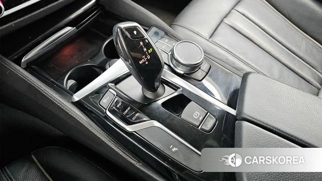 BMW 5 Series (G30) id 4638228 из Кореи 19