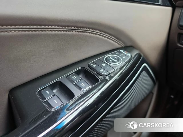 Kia Come New K7 id 4596494 из Кореи 19