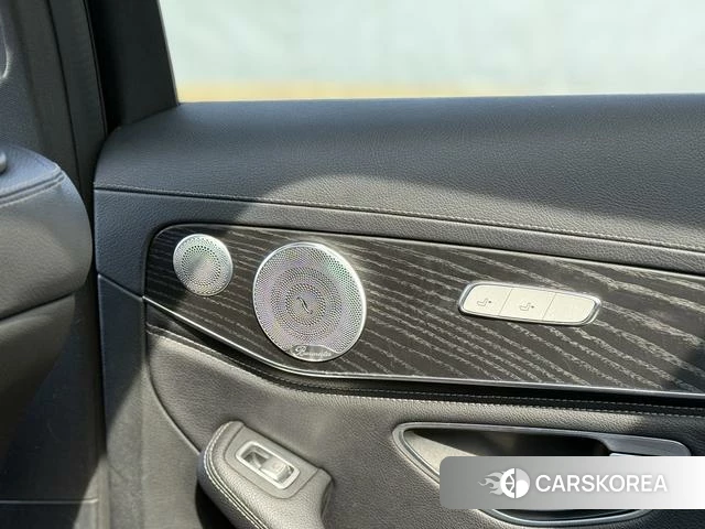 Mercedes-Benz Class C id 4209374 из Китая 20