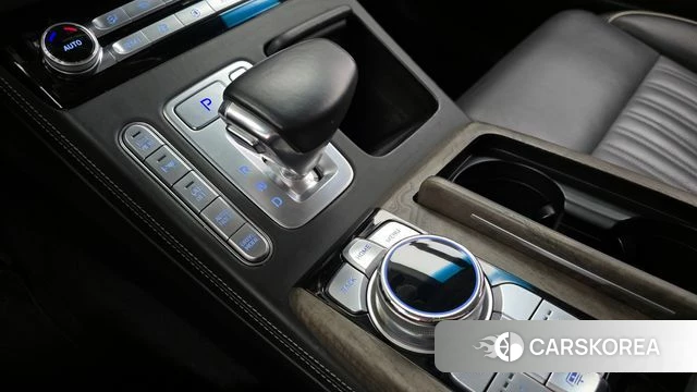 Genesis G90 id 4269084 из Кореи 30
