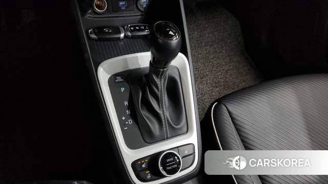 Hyundai Venue id 3866541 из Кореи 19