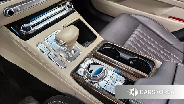 Genesis G90 id 3742417 из Кореи 19