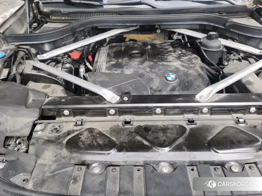 BMW X5 id 4659705 из Китая 15