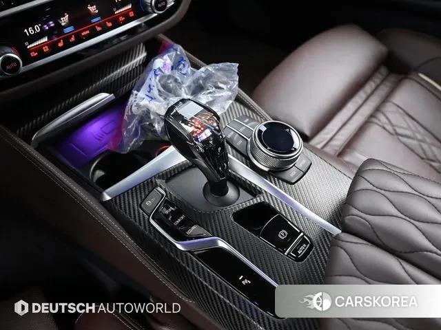 BMW 5 Series (G30) id 3037362 из Кореи 19