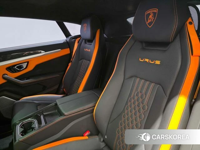Lamborghini Urus id 3838258 из Кореи 19