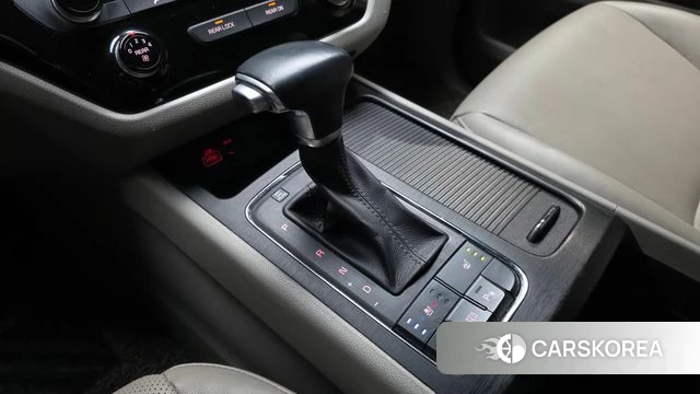 Kia All New Carnival id 4448174 из Кореи 30