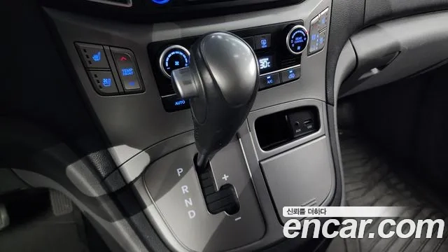 Hyundai The New Grand Starex id 2951932 из Кореи 19