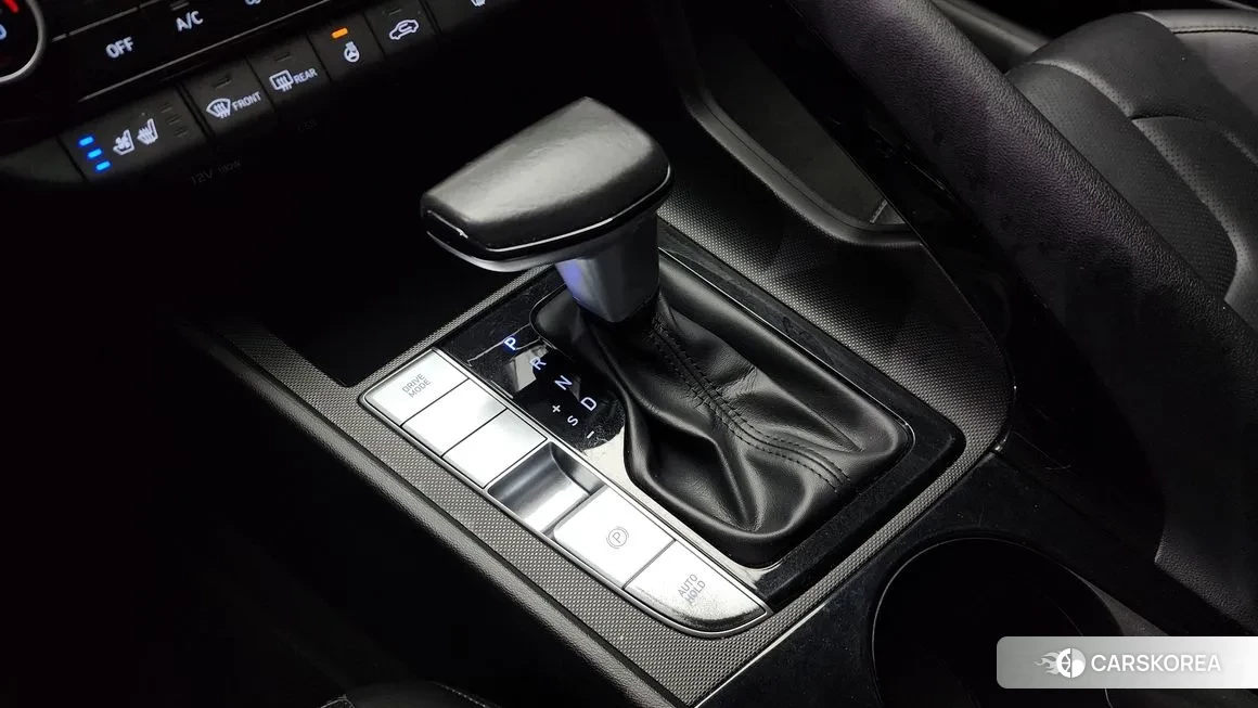 Hyundai Avante Hybrid (CN7) id 1560054 из Кореи 19