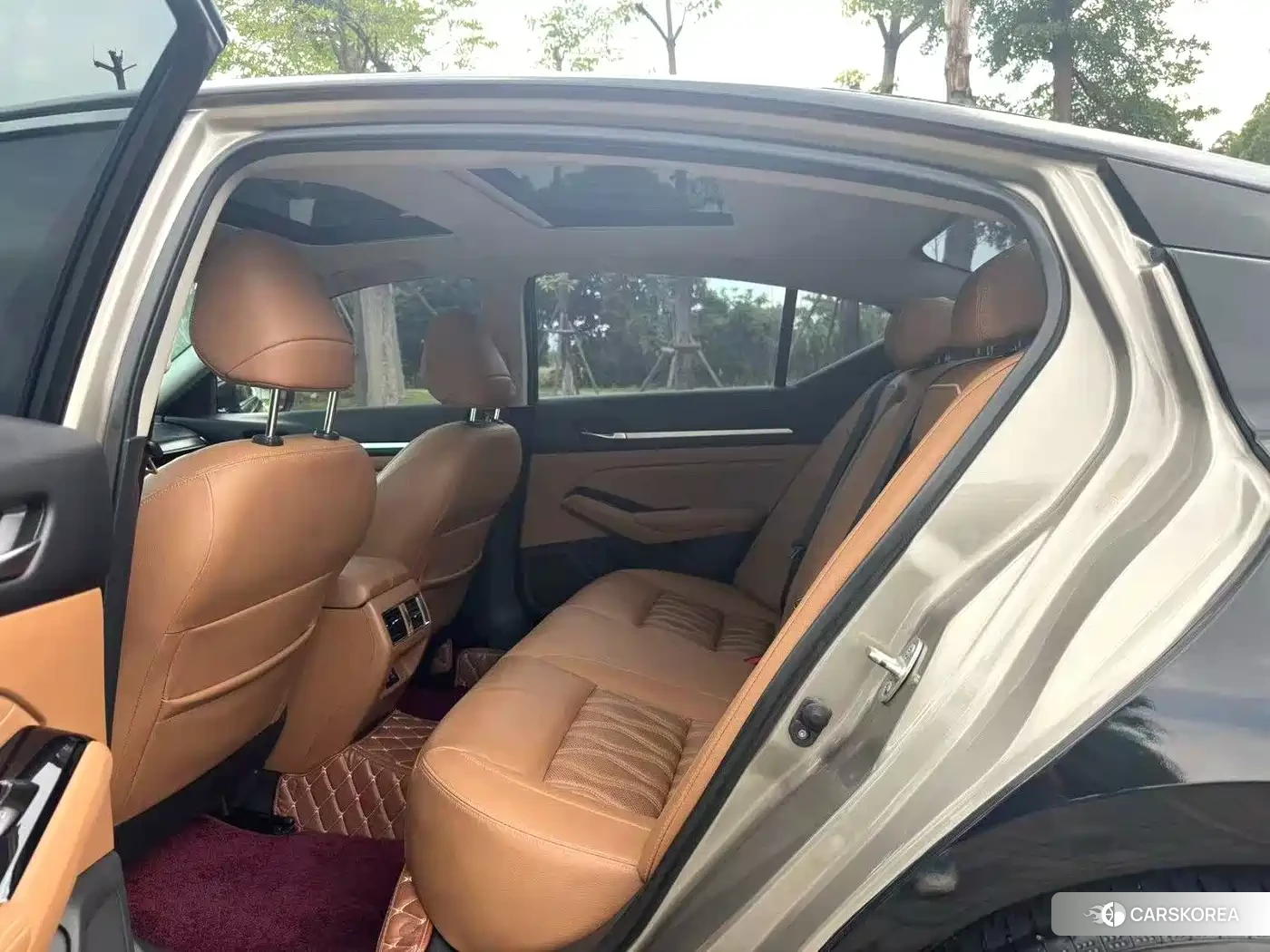 Nissan Altima id 4565291 из Китая 9
