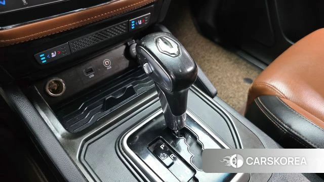 Ssangyong Rexton Sports id 4677903 из Кореи 19