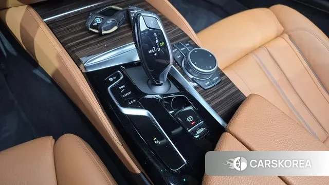 BMW 5 Series (G30) id 2901807 из Кореи 19