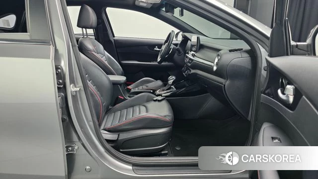 Kia Come New K3 id 3828906 из Кореи 19