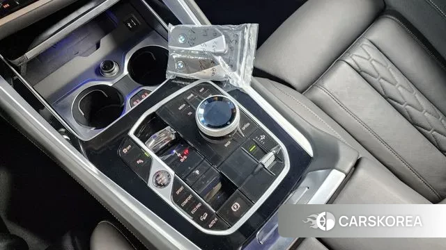 BMW X6 (G06) id 3633739 из Кореи 19