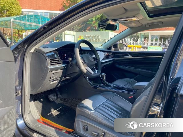 Volkswagen Passat id 4198968 из Китая 9
