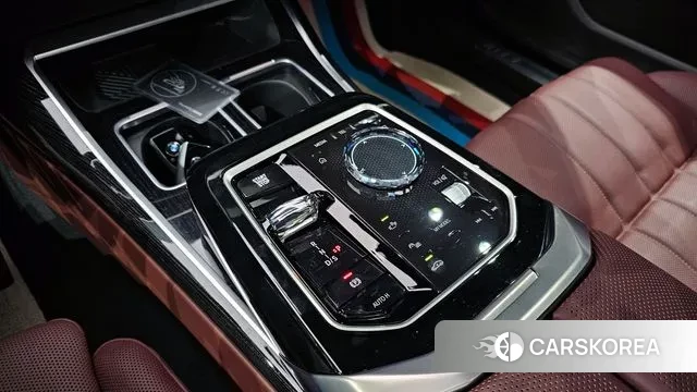 BMW 7 Series (G70) id 3341267 из Кореи 19