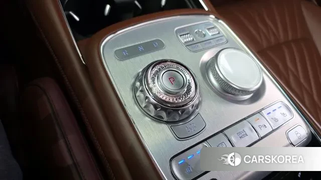 Genesis G90 (RS4) id 3764201 из Кореи 19