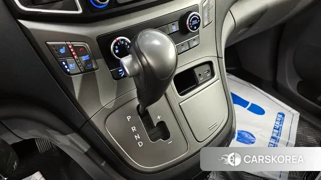 Hyundai The New Grand Starex id 3265190 из Кореи 19