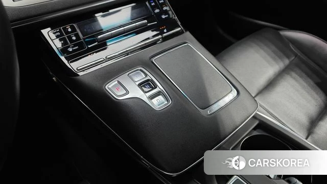 Hyundai The New Grandeur IG id 4282842 из Кореи 19