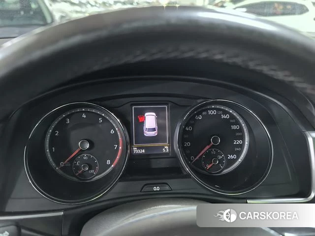 Volkswagen Tourang id 4242515 из Китая 9