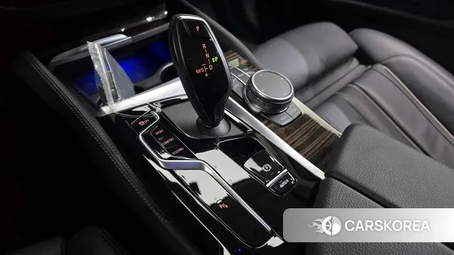 BMW 5 Series (G30) id 3639611 из Кореи 19