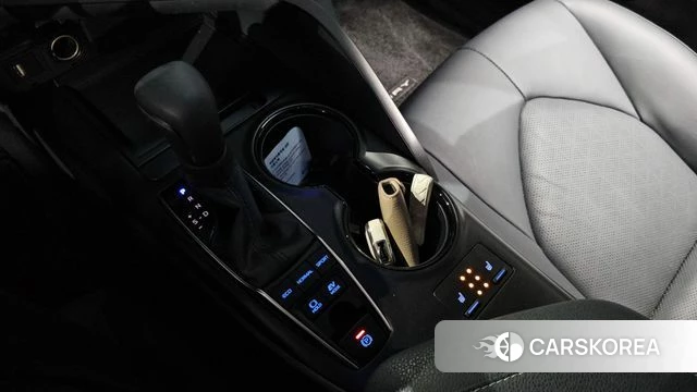 Toyota Camry (XV70) id 4649886 из Кореи 30