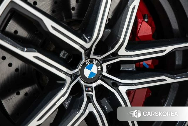 BMW M5 id 4257218 из Китая 9