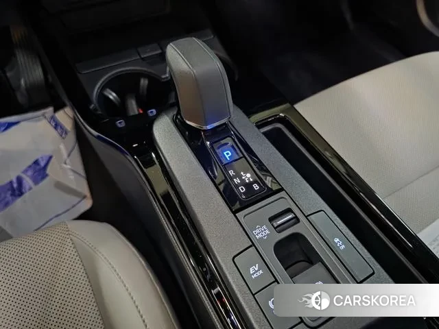 Toyota Prius 5th Generation id 3088047 из Кореи 18