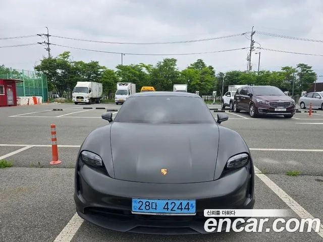 Porsche Taycan id 2910755 из Кореи 19