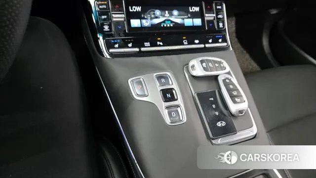 Hyundai The New Grandeur IG id 3008227 из Кореи 19