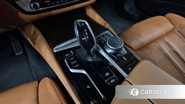 BMW 5 Series (G30) id 3884340 из Кореи 19