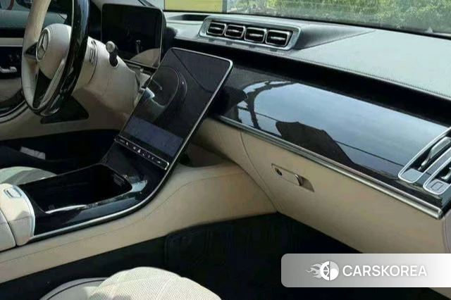 Mercedes-Benz Maybach S-class id 4342279 из Китая 9