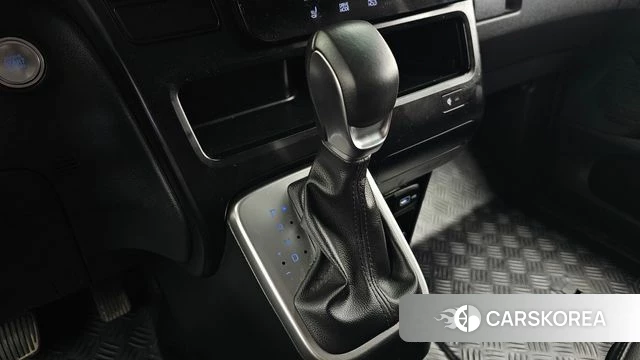 Hyundai Staria id 4863296 из Кореи 31