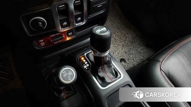 Jeep Wrangler (JL) id 3916758 из Кореи 19