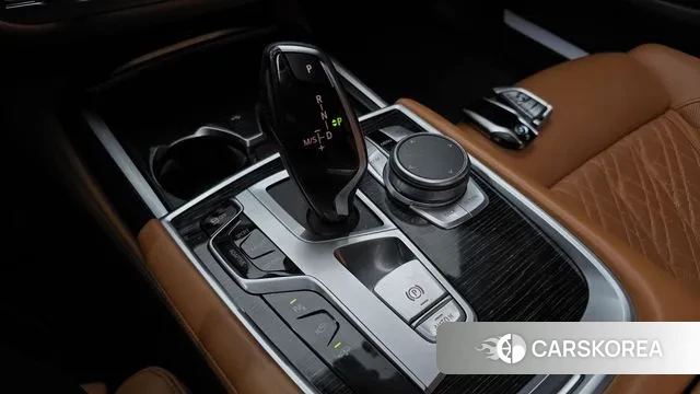 BMW 7 Series (G11) id 3454076 из Кореи 19