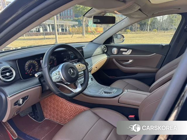 Mercedes-Benz E-class id 4210859 из Китая 22