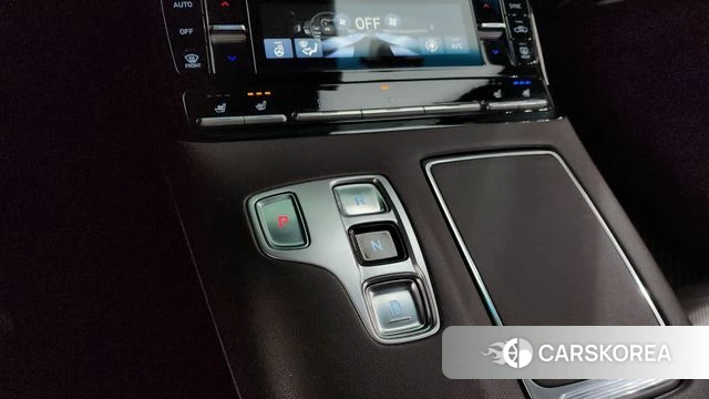 Hyundai The New Grandeur IG id 3828562 из Кореи 19